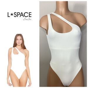 New. L*SPACE cream swimsuit. Size 8. $169